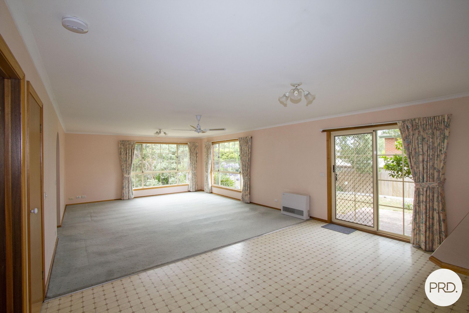 9 Nevett Crescent MOUNT HELEN 9