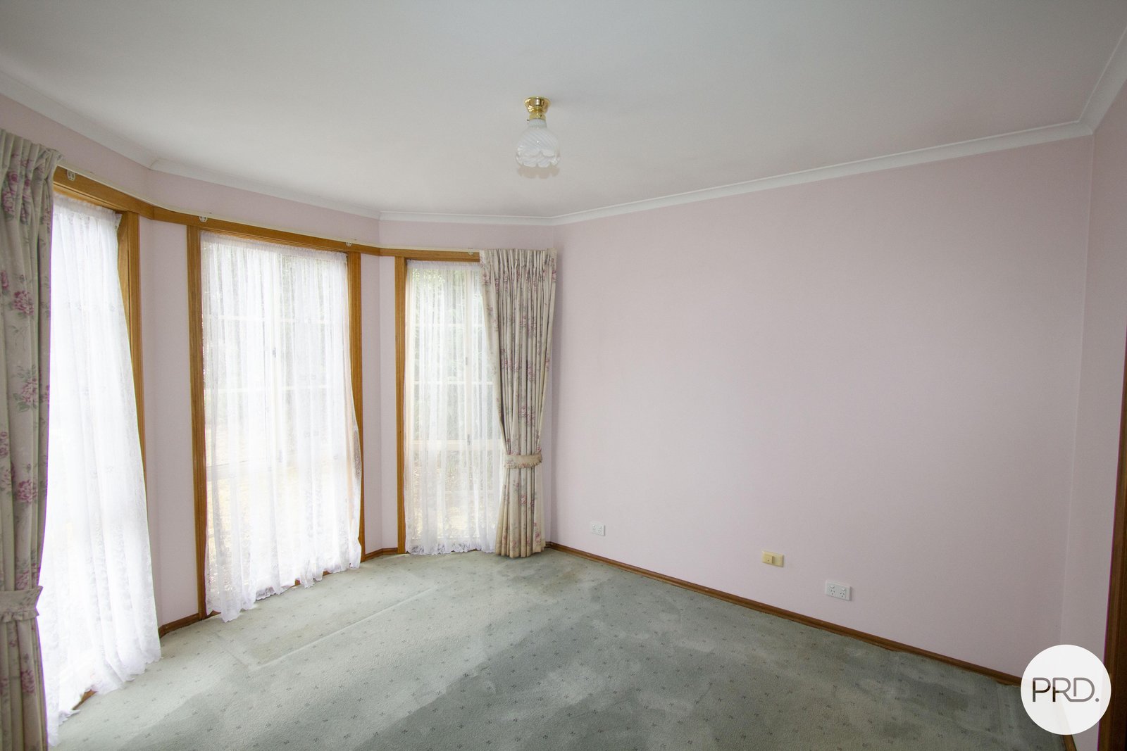 9 Nevett Crescent MOUNT HELEN 12