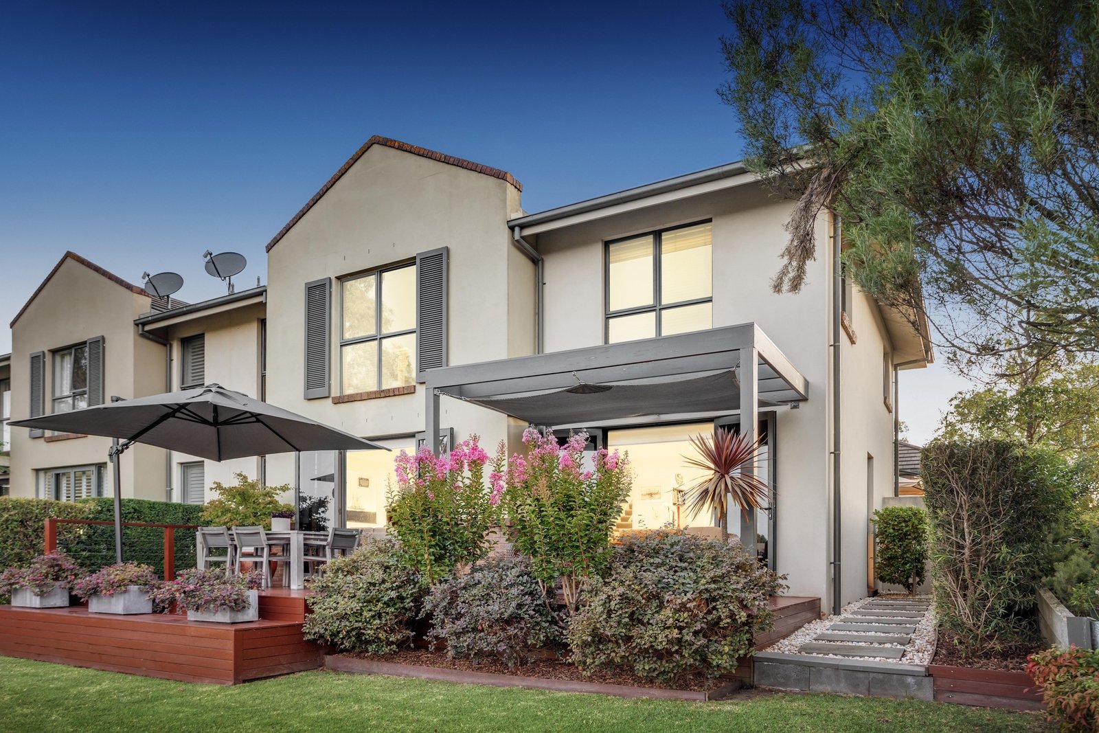 Real Estate and Property in 9 Nicklaus Place, Chirnside Park, VIC