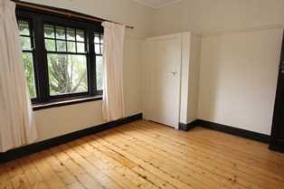 9 Nightingale Street NEWINGTON 9