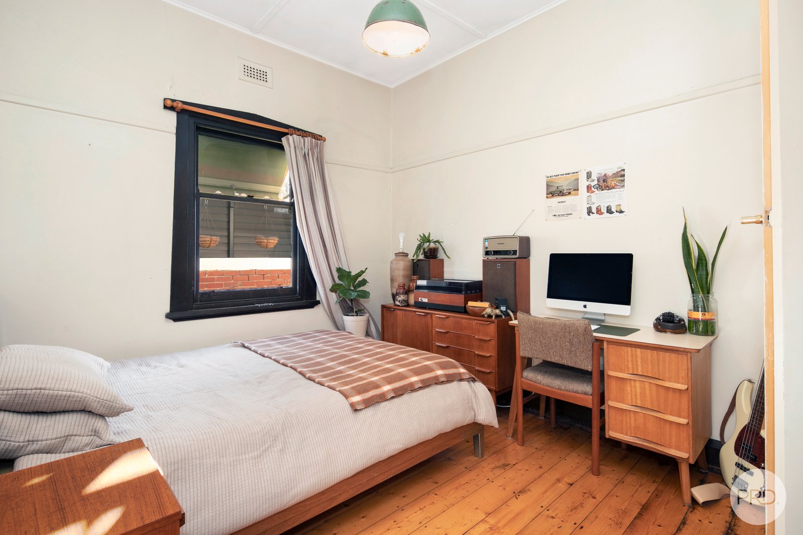 9 Nightingale Street NEWINGTON 8