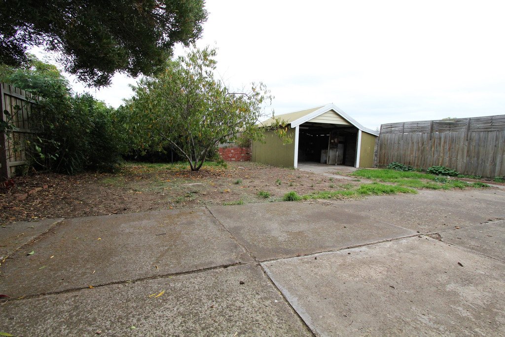 9 Nightingale Street NEWINGTON 12