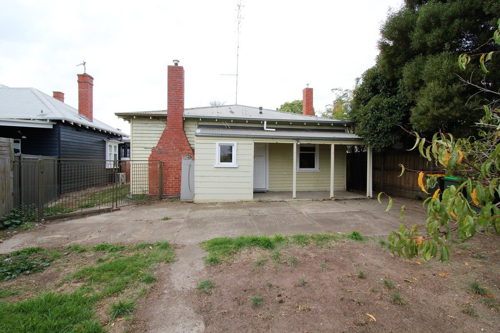 9 Nightingale Street NEWINGTON 14