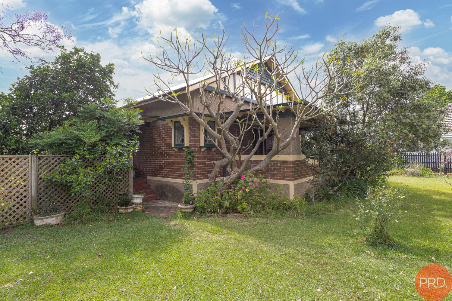 9 Nillo Street LORN 19