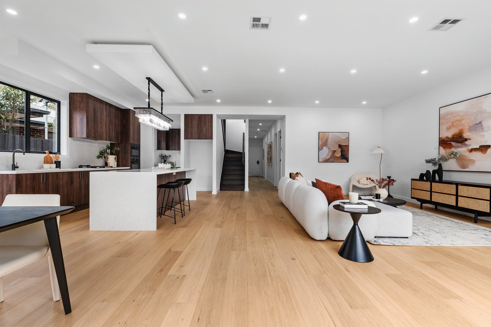 Gallery: 9 Ninevah Crescent