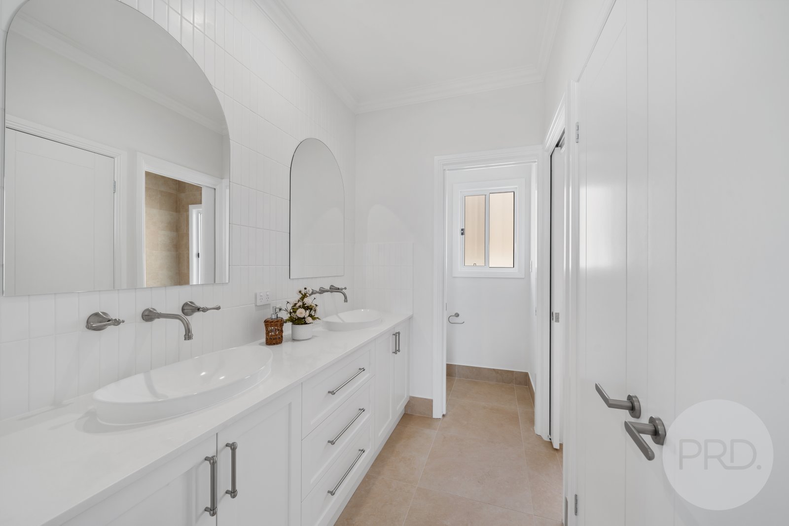 9 Nolan Street LLOYD 14