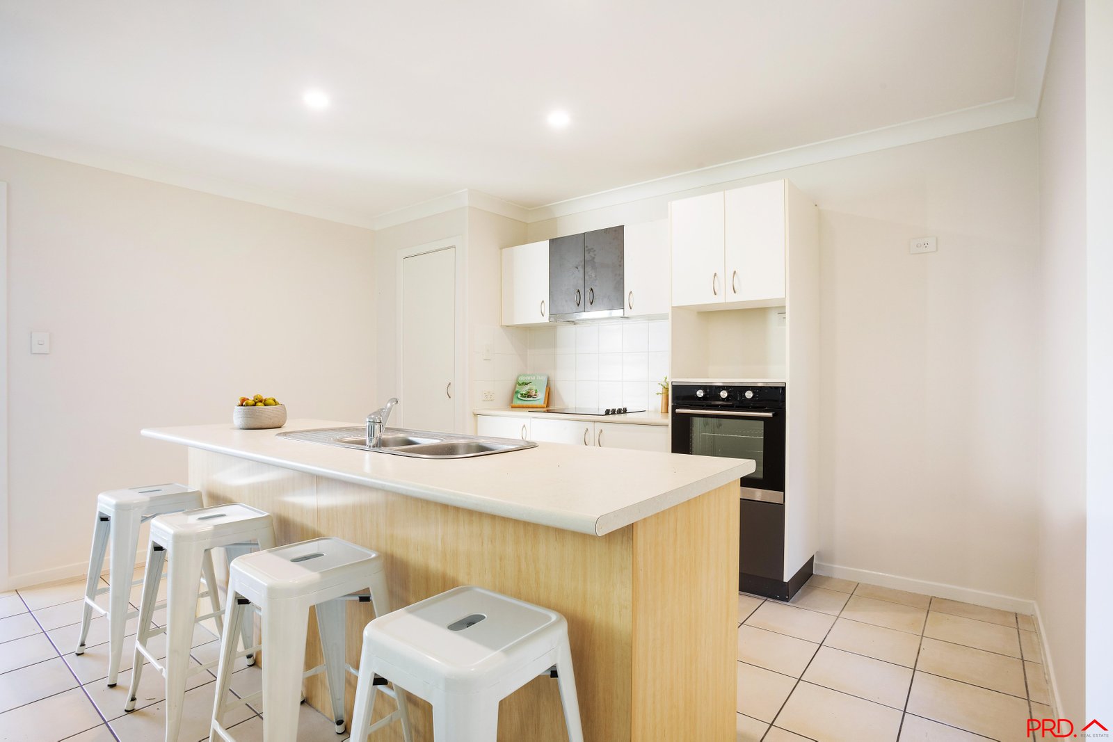 9 Norfolk Drive PACIFIC PINES 6