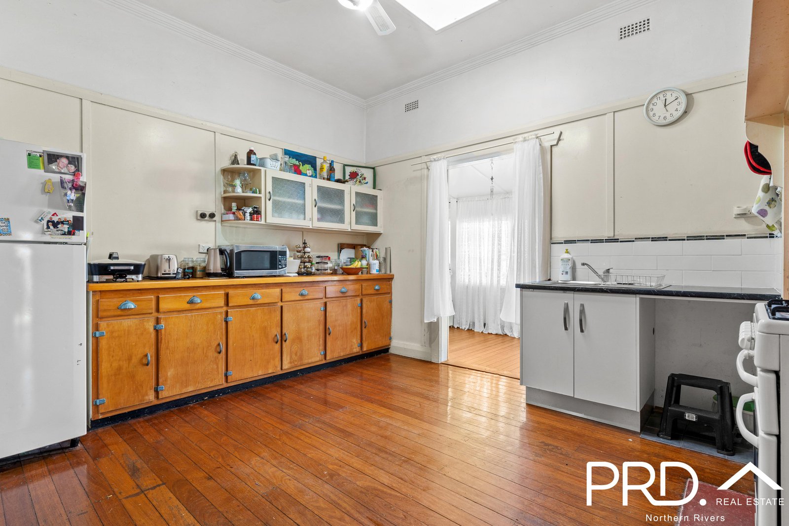 9 North Street CASINO 5