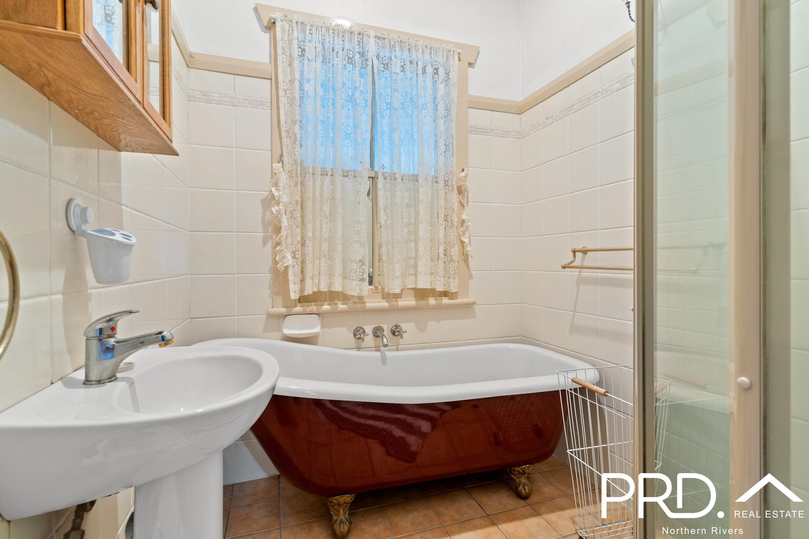 9 North Street CASINO 10