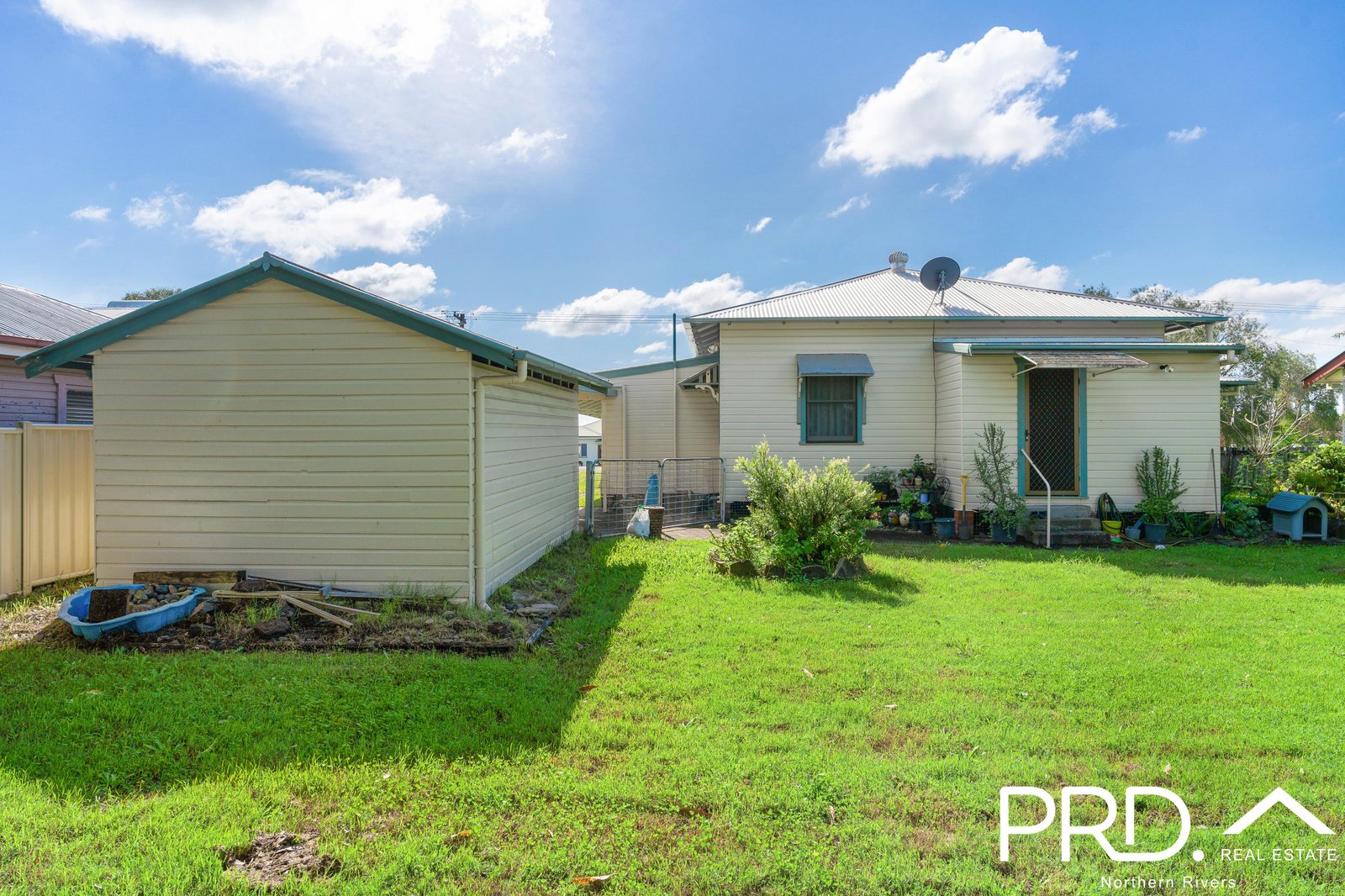 9 North Street CASINO 13