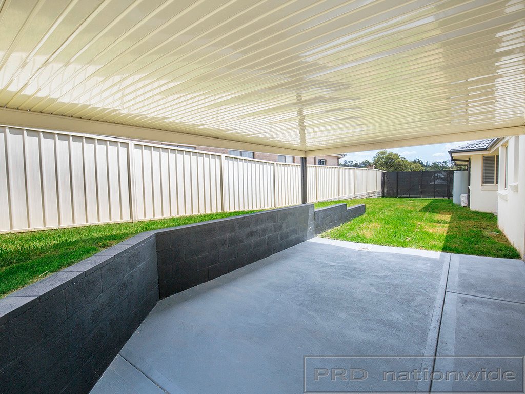 9 Norwich Avenue RAWORTH 7