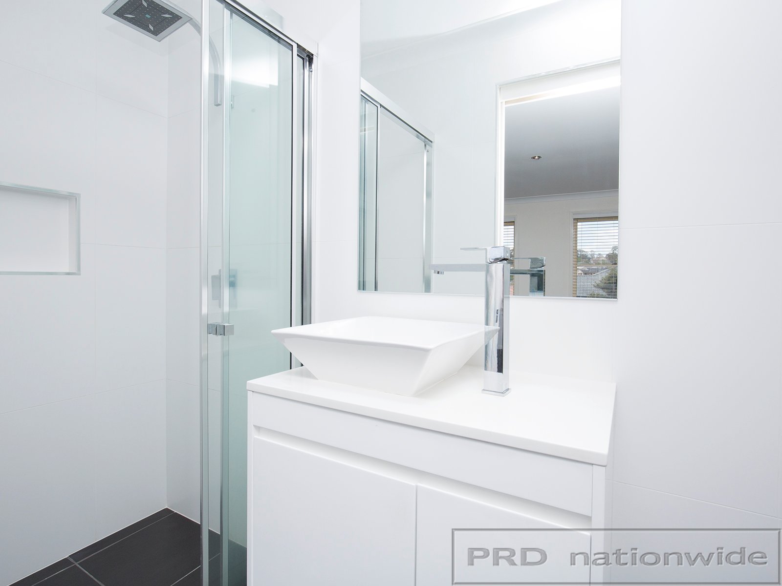 9 Norwich Avenue RAWORTH 18