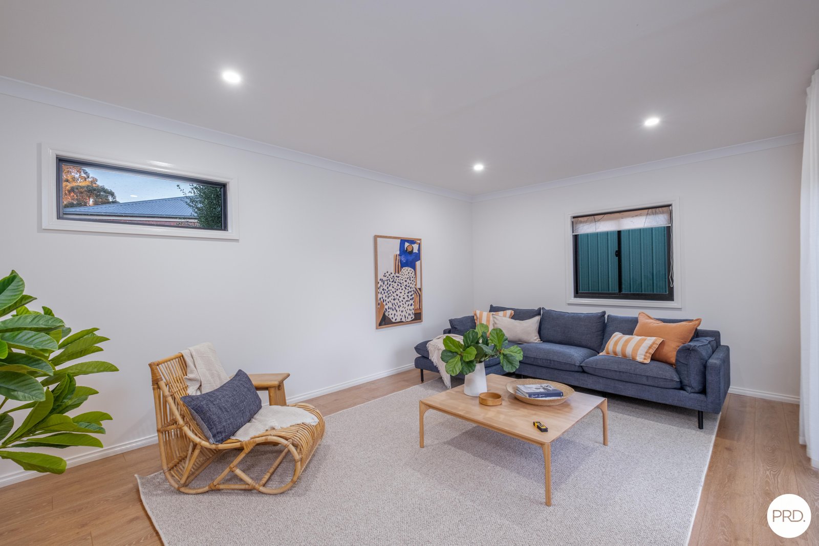 9 Oakbank Drive MOUNT HELEN 16