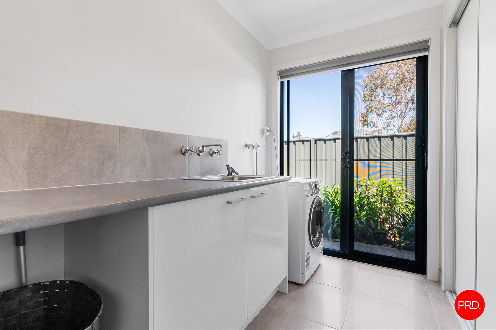 9 Oakbank Place MARONG 16