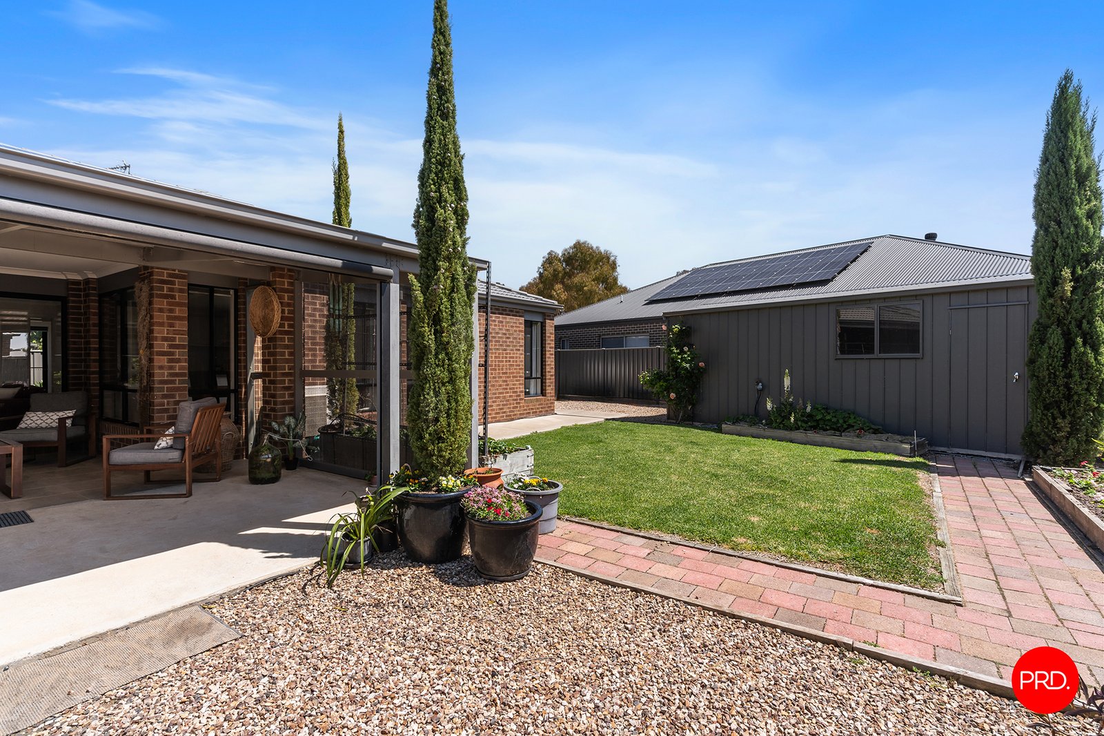 9 Oakbank Place MARONG 18