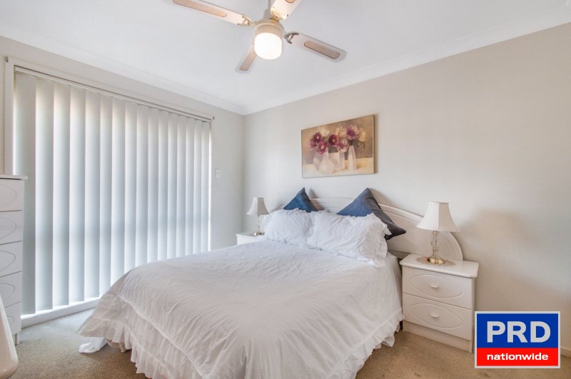9 Oakwood Place HORSLEY 7