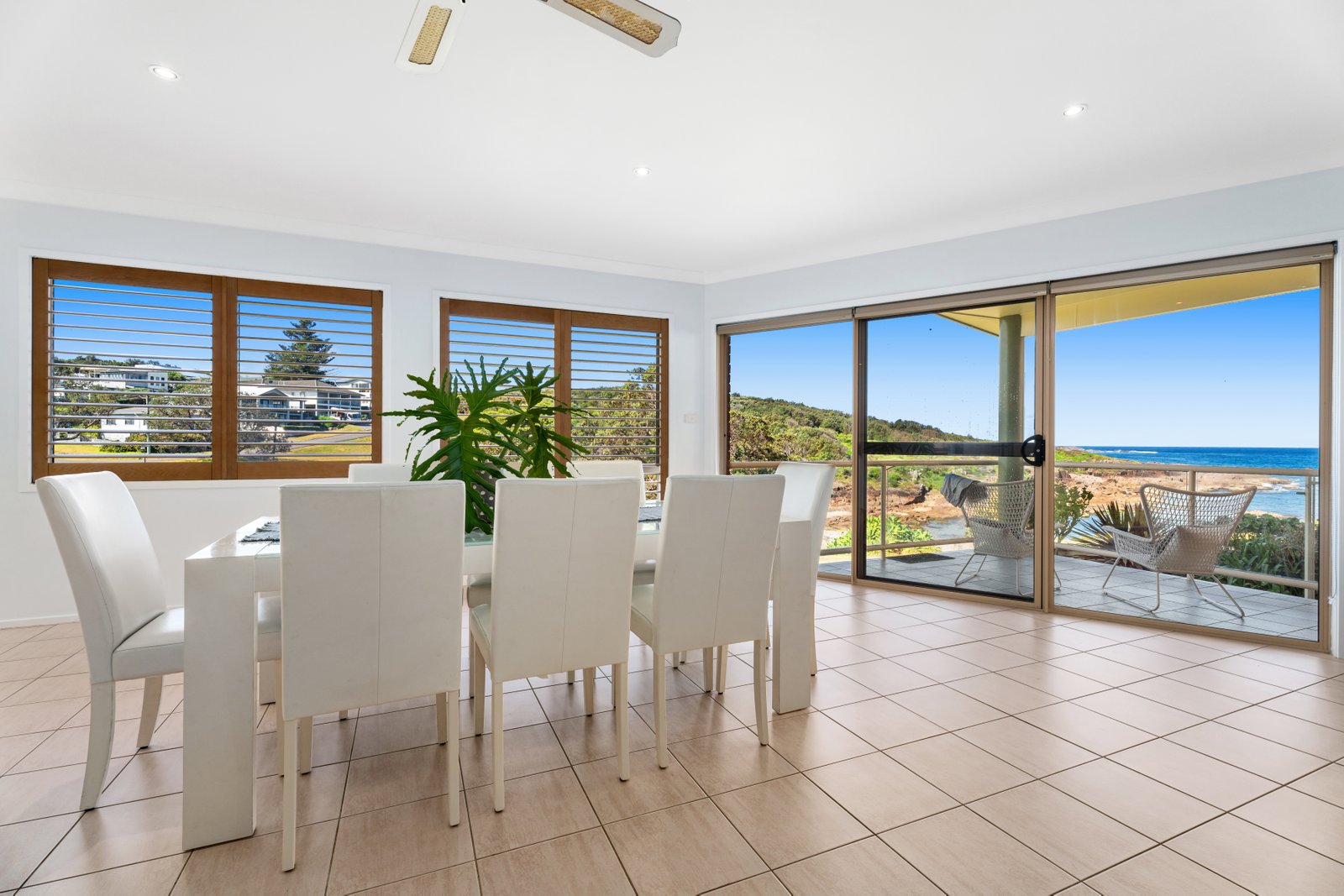 9 Ocean Street FISHERMANS BAY 6