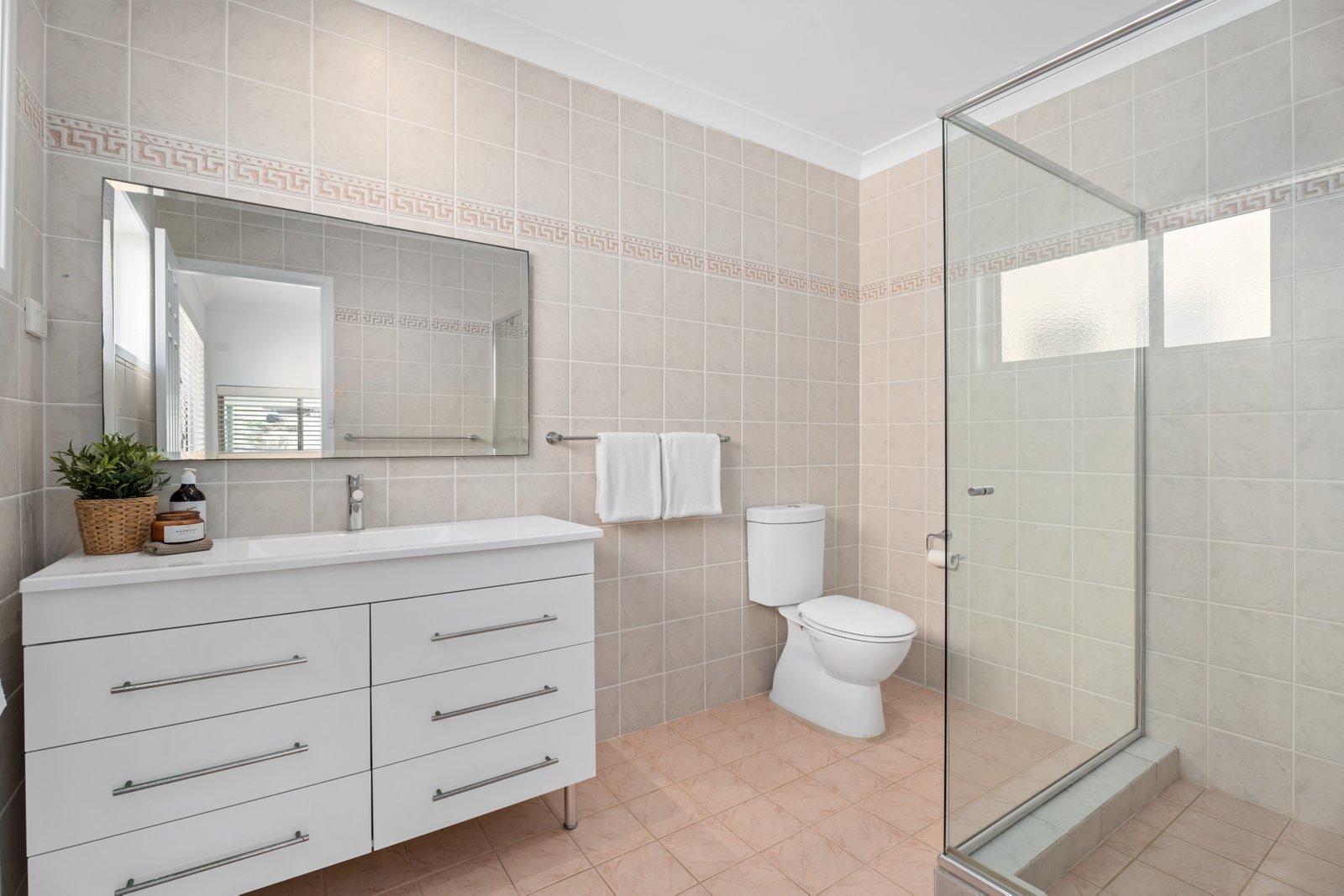 9 Ocean Street FISHERMANS BAY 21