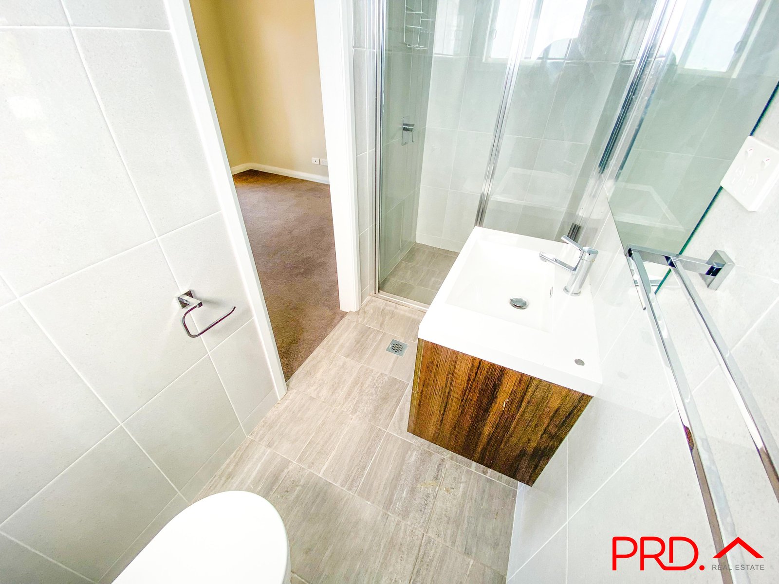 9 Oliver Street TAMWORTH 15