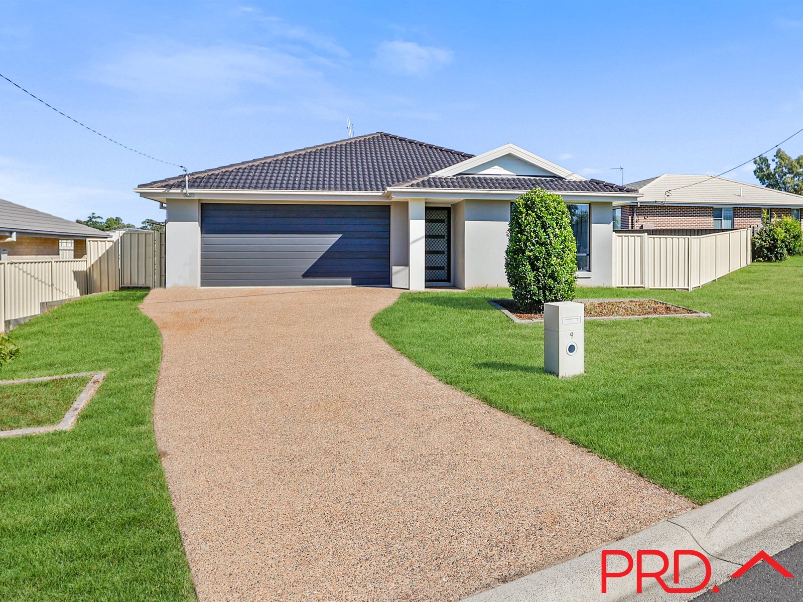 9 Orchid Drive KOOTINGAL 1