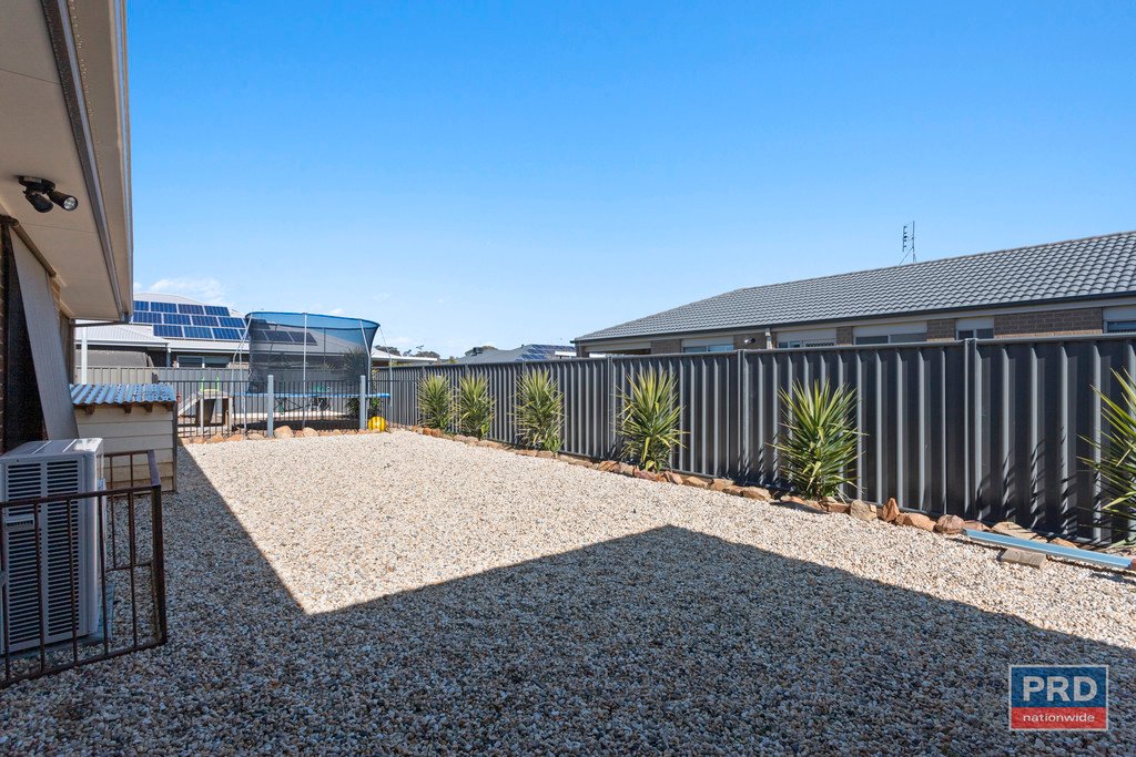 9 Ormond Drive MARONG 14