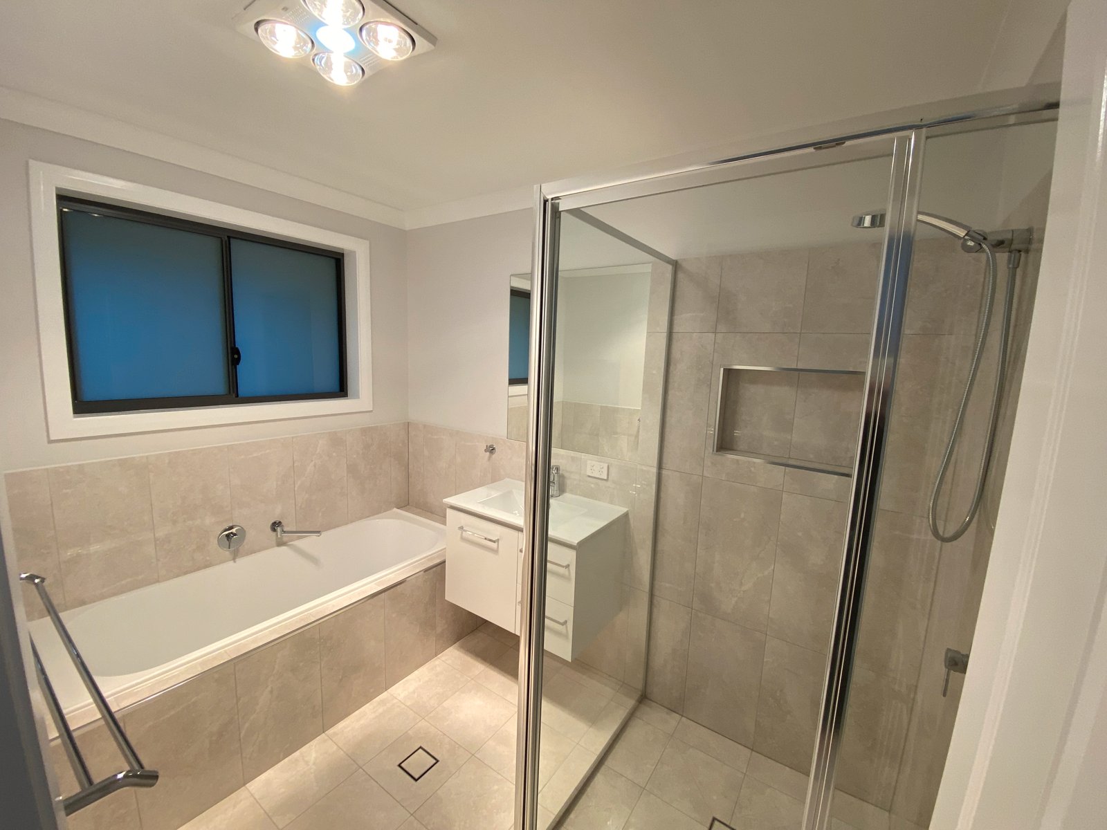 9 Palomino Place TAMWORTH 4