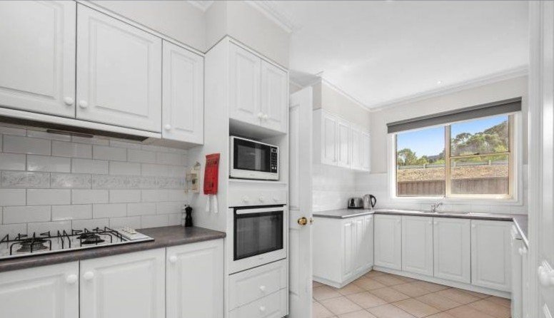 Gallery: 9 Panorama Drive