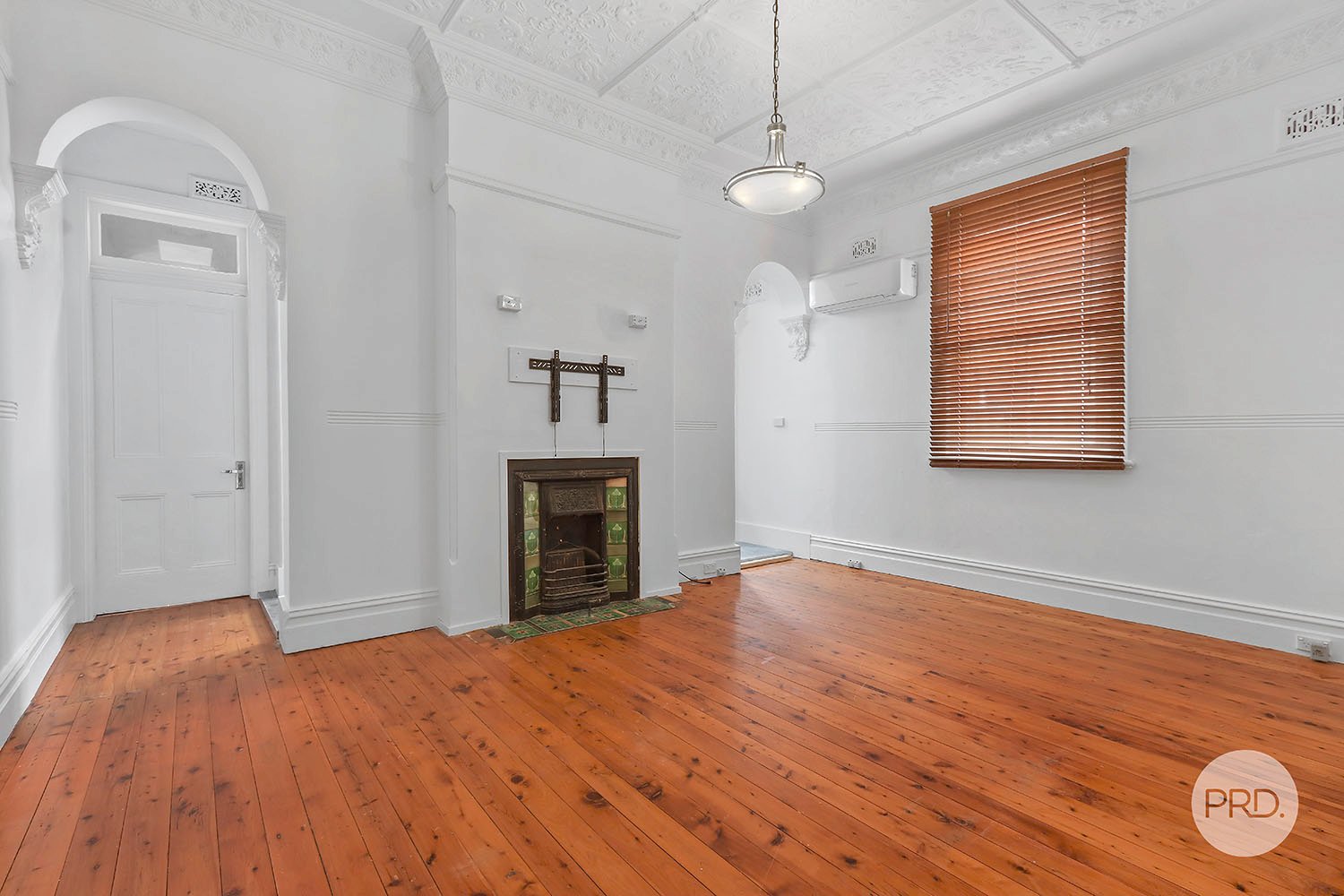 9 Park Ave  BEXLEY 2