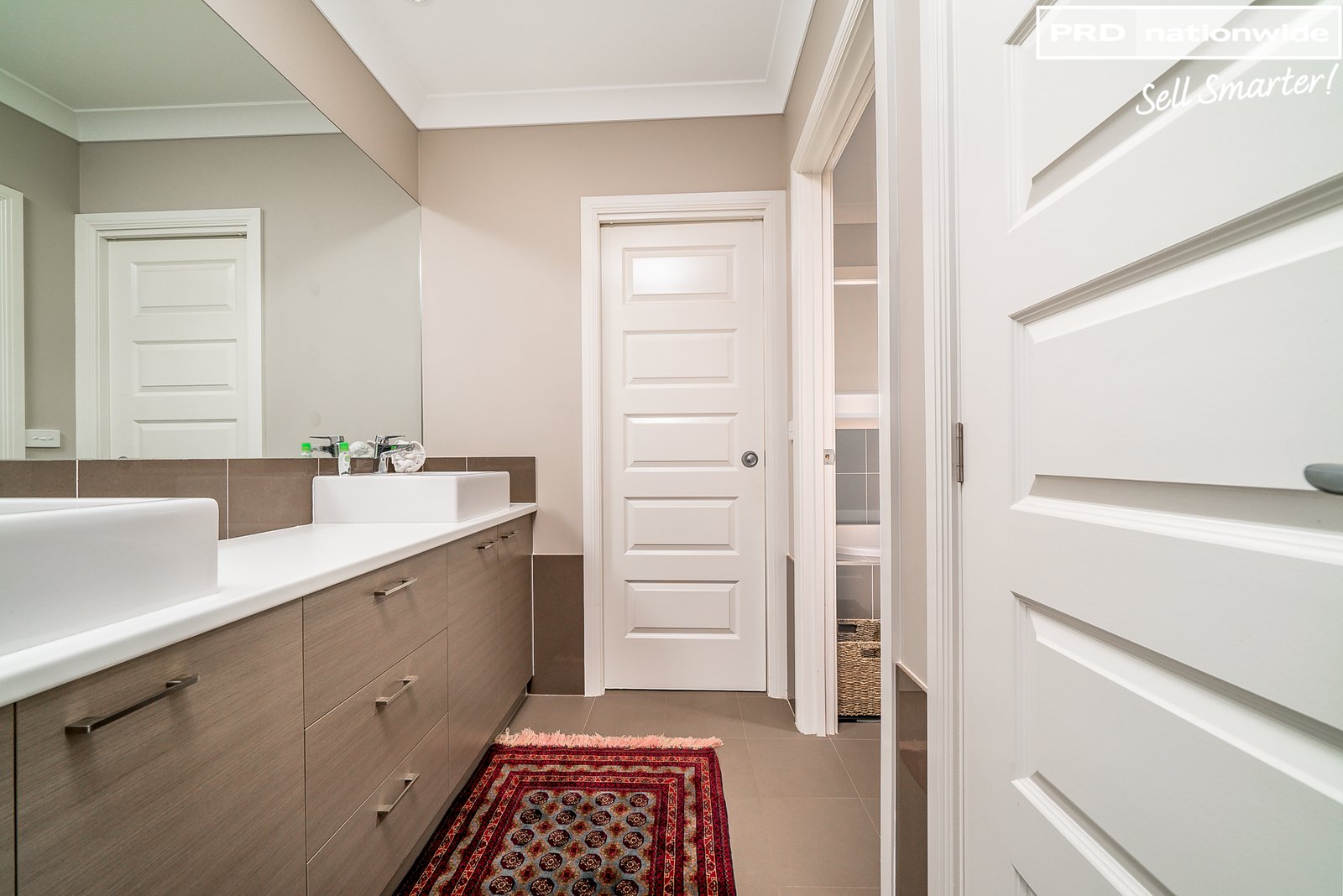 9 Park Place LLOYD 8