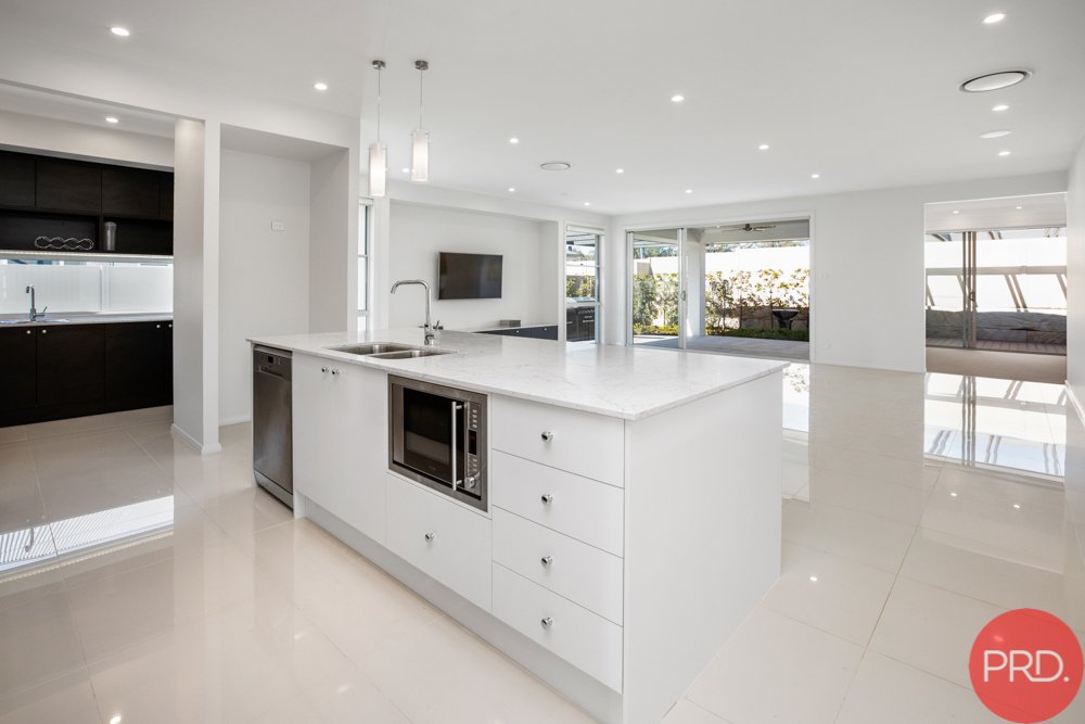 9 Parnell Road NORTH ROTHBURY 12