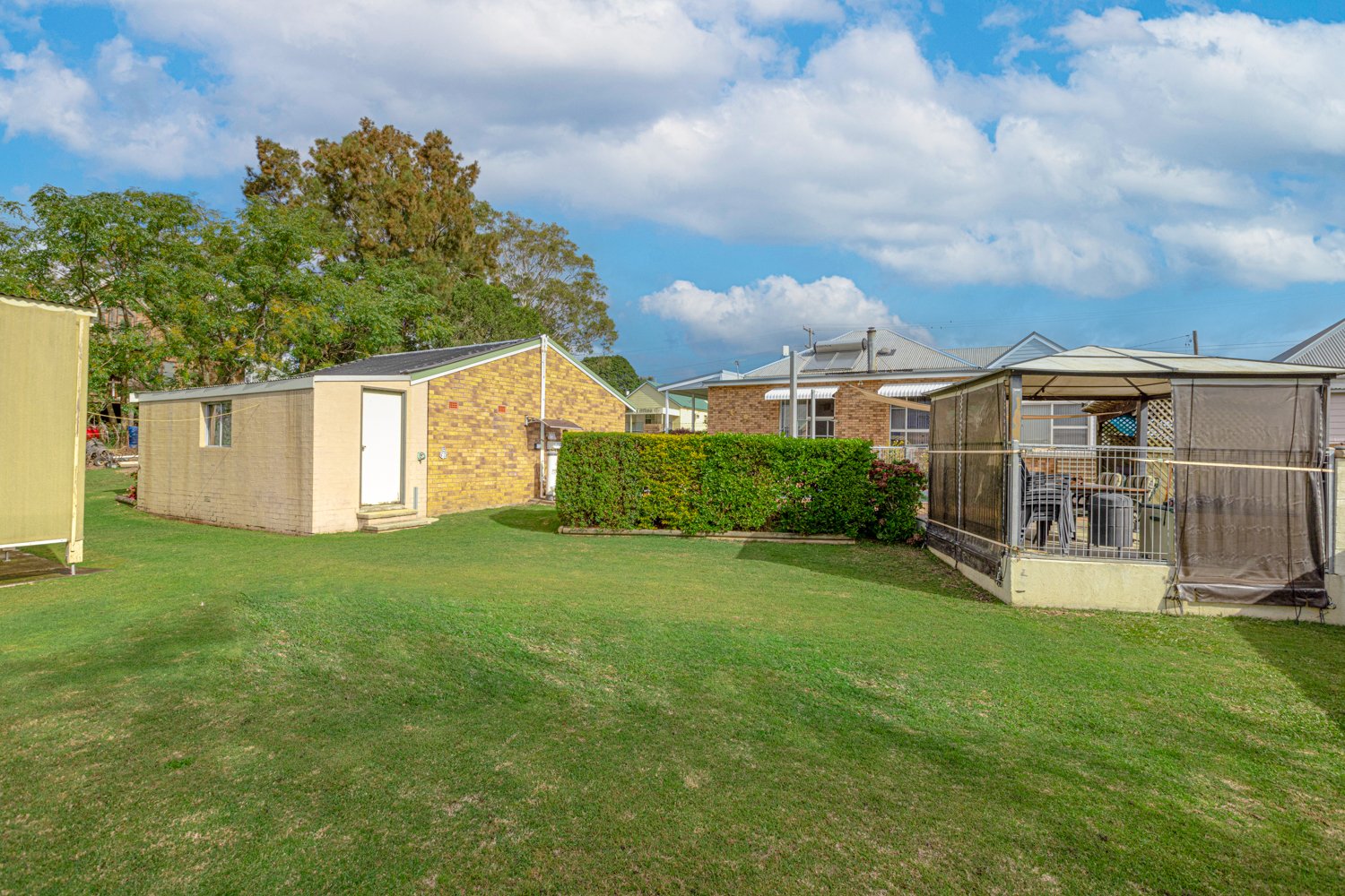 9 Paterson Street HINTON 27