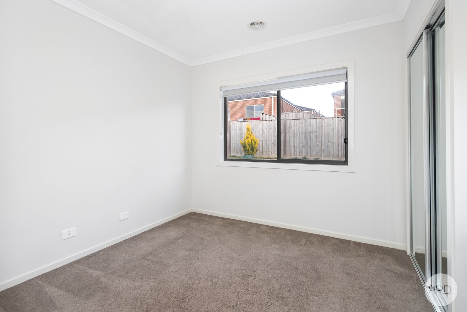 9 Patriot Crescent SMYTHES CREEK 11