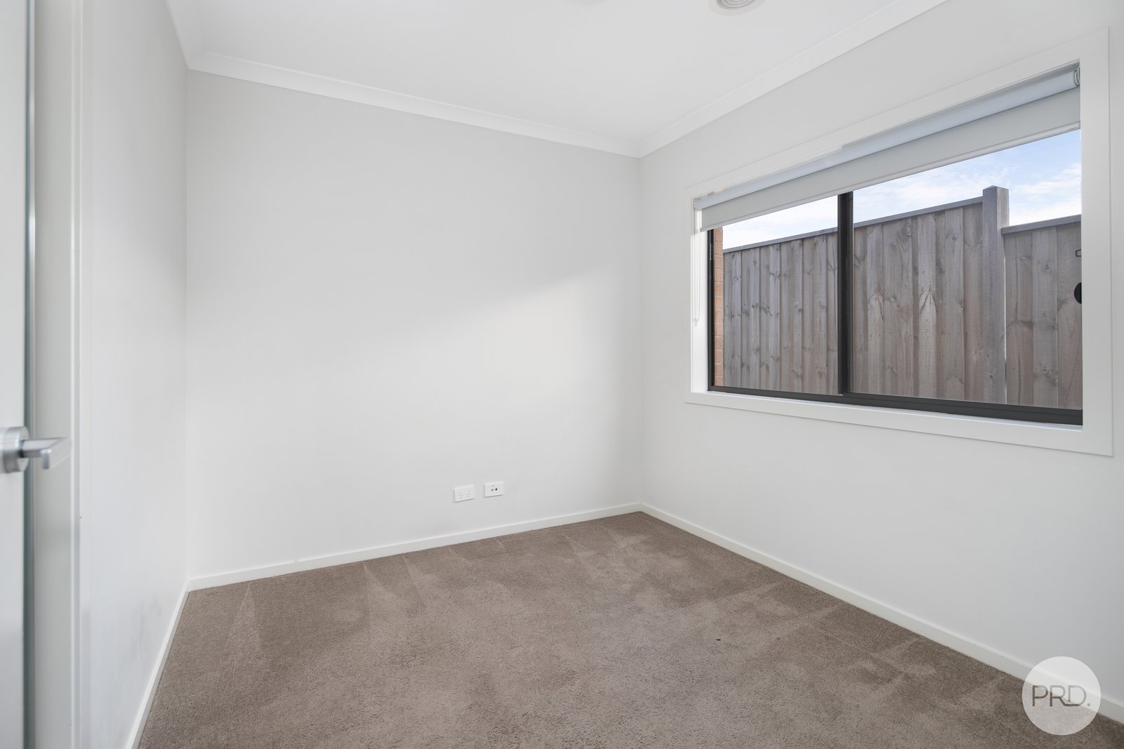 9 Patriot Crescent SMYTHES CREEK 12