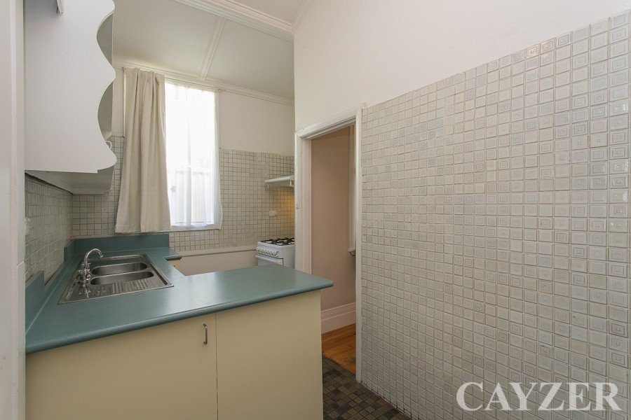 Gallery: 9 Peckville Street