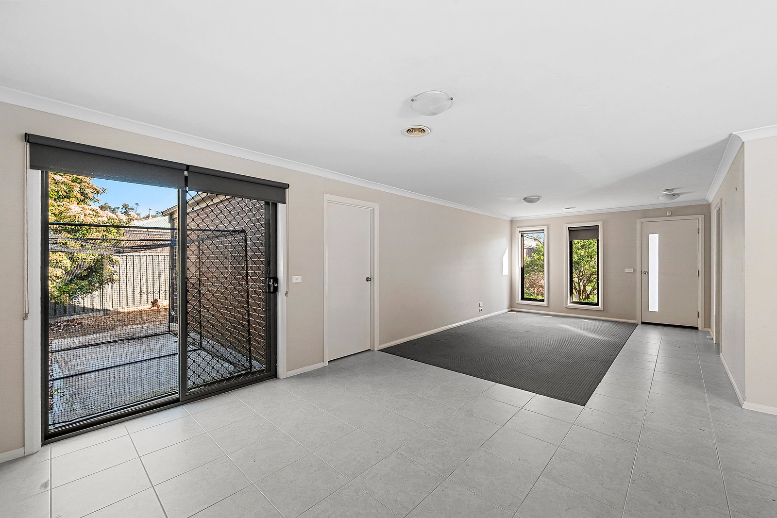 Gallery: 9 Perry Ln