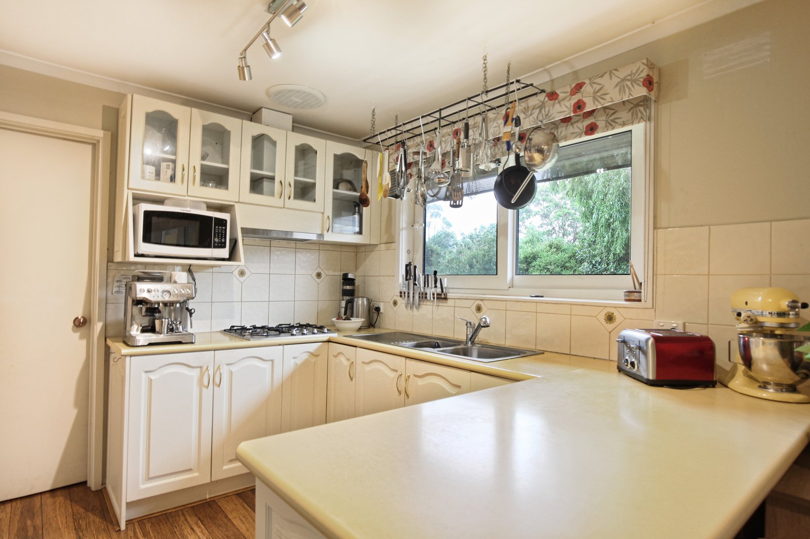 Real Estate and Property in 9 Peter Godden Drive, Woodend, VIC