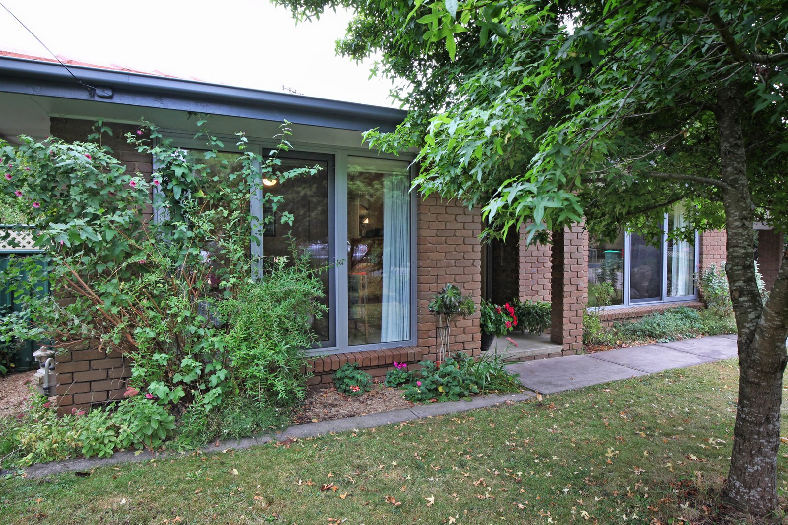 Real Estate and Property in 9 Peter Godden Drive, Woodend, VIC