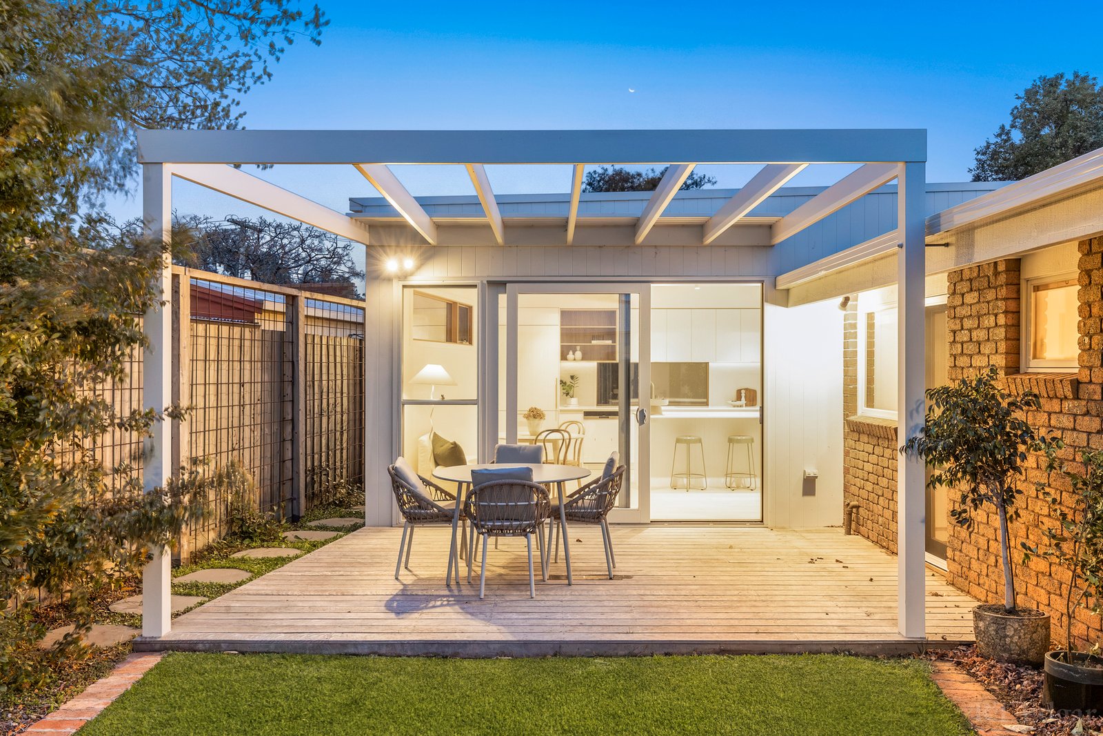 Real Estate and Property in 9 Pico Avenue, Point Lonsdale, VIC