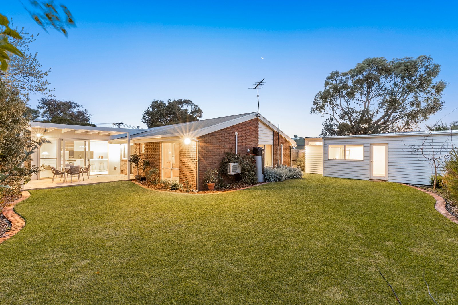 Real Estate and Property in 9 Pico Avenue, Point Lonsdale, VIC