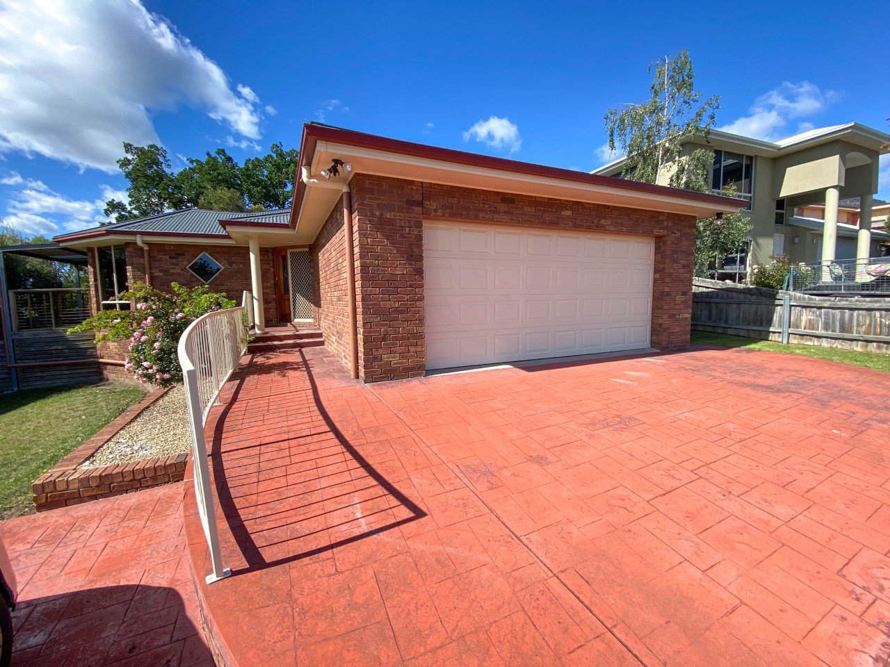 9 Pinot Court BERRIEDALE 2