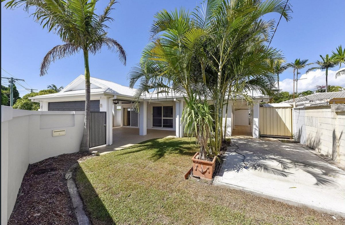 9 Pisa Court Surfers Paradise 6