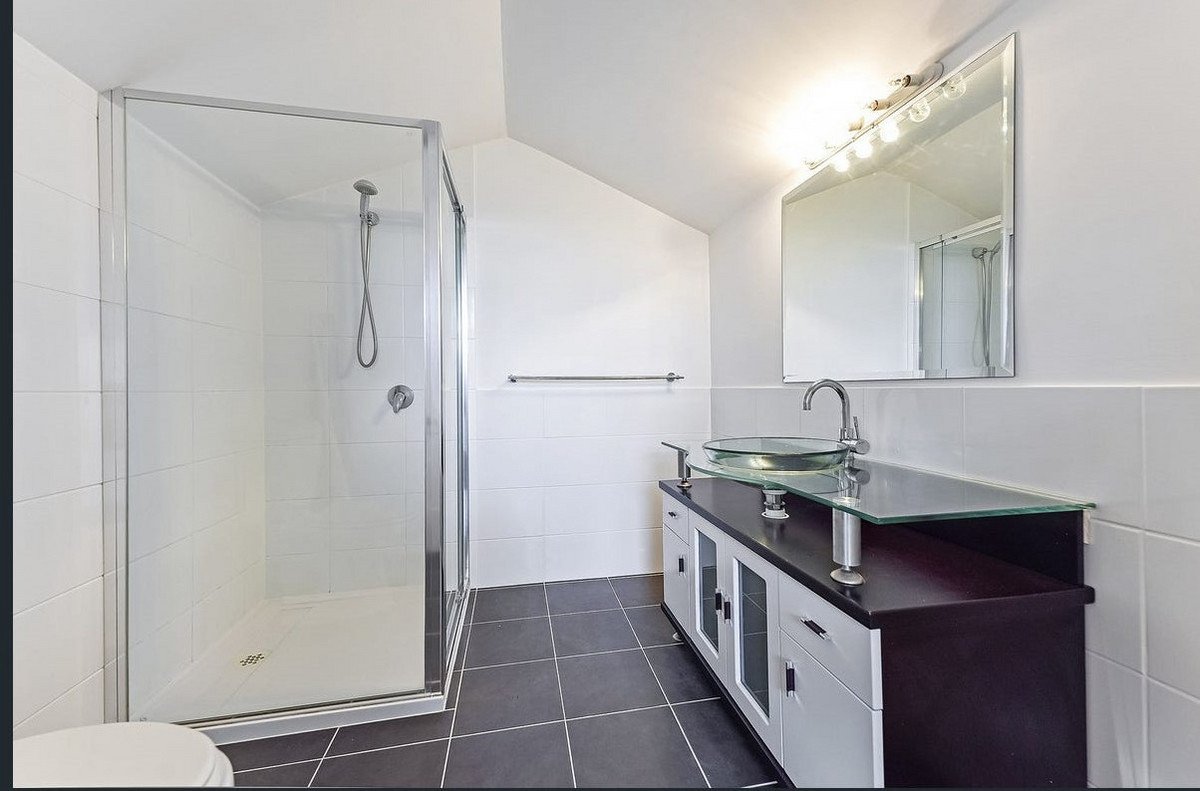 9 Pisa Court Surfers Paradise 8