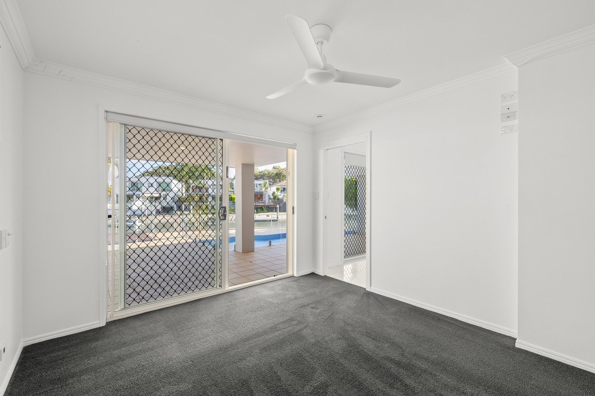 9 Pisa Court Surfers Paradise 6