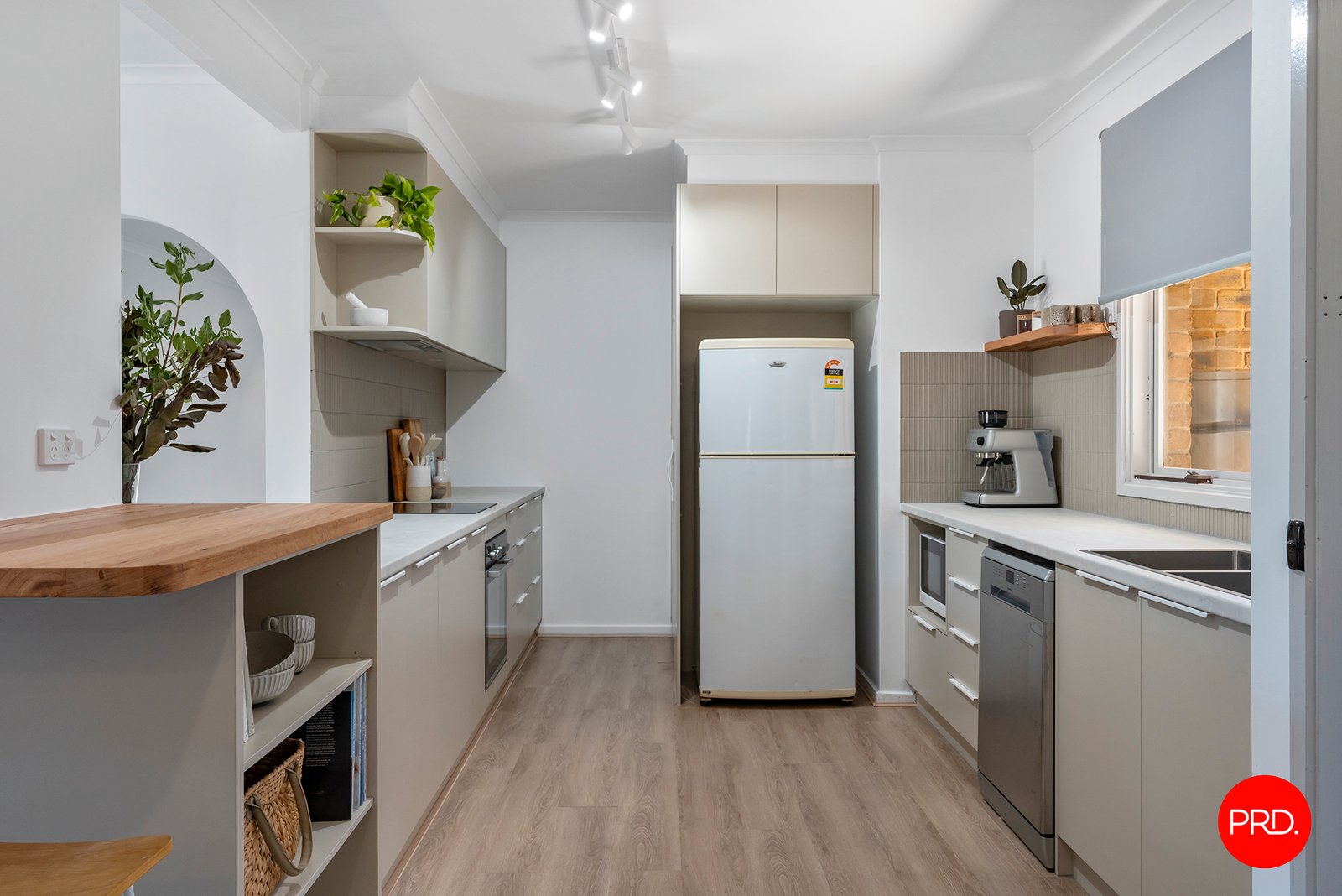 9 Plante Court STRATHDALE 8