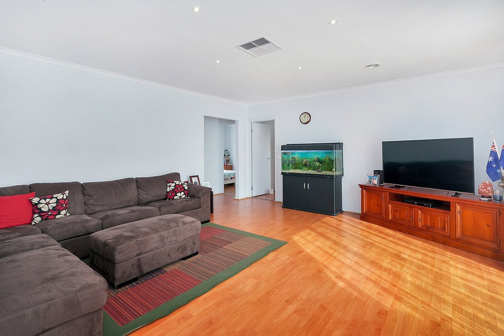 9 Platypus Drive MOUNT CLEAR 4