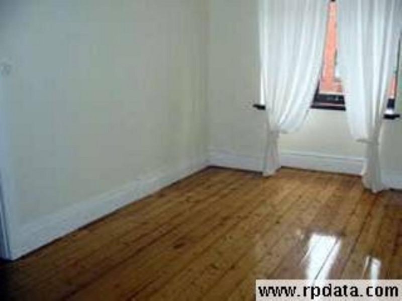 Gallery: 9 Pole Street