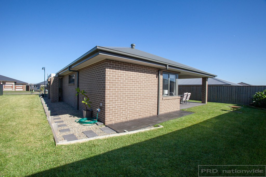 9 Pondsitter Street CHISHOLM 14