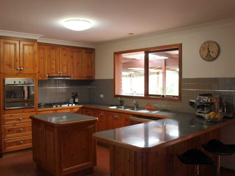 9 Power Street TUMBARUMBA 4