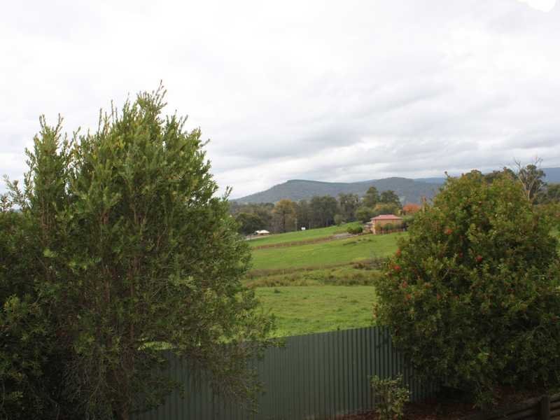 9 Power Street TUMBARUMBA 6