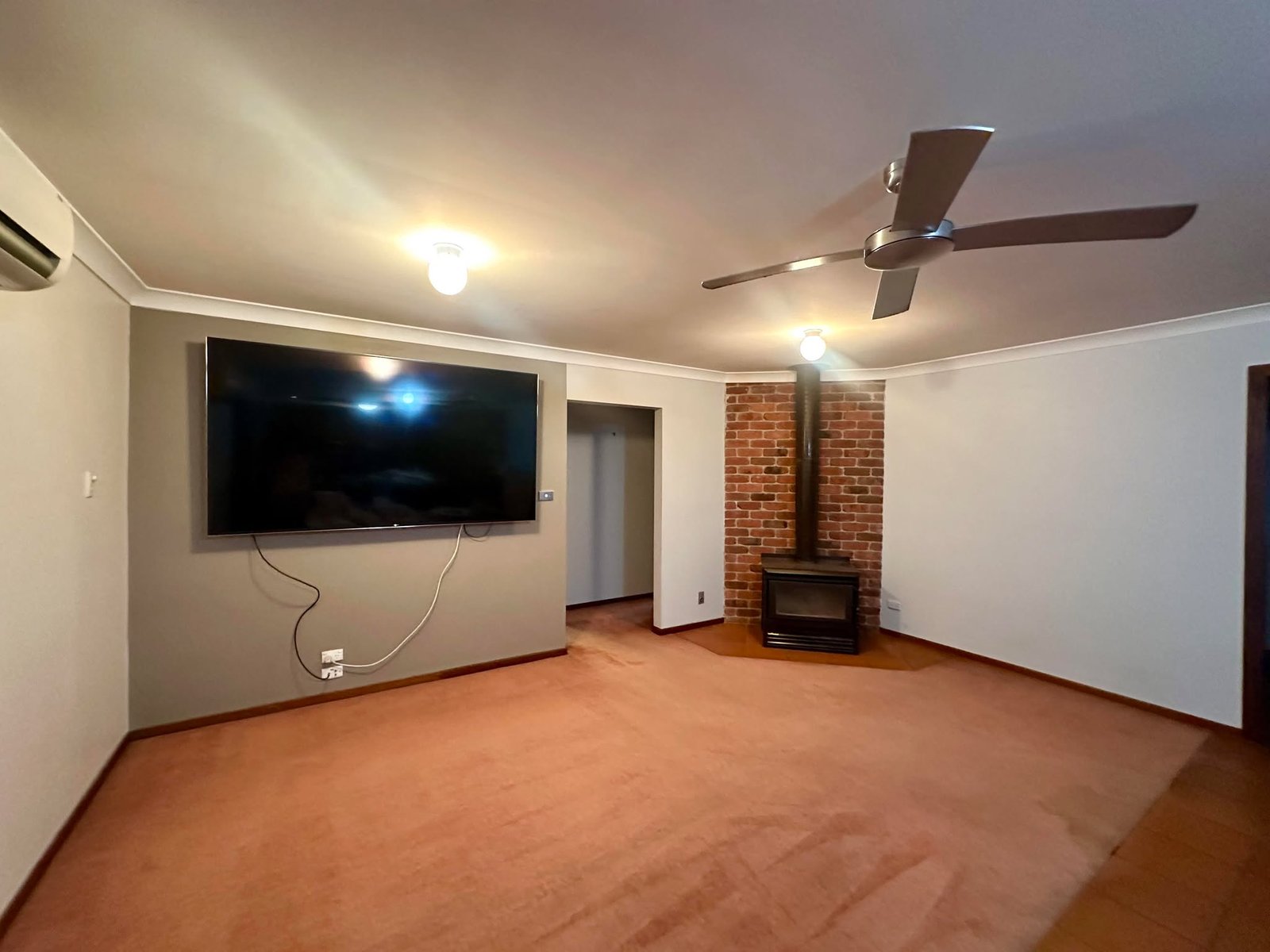 9 Power Street TUMBARUMBA 6